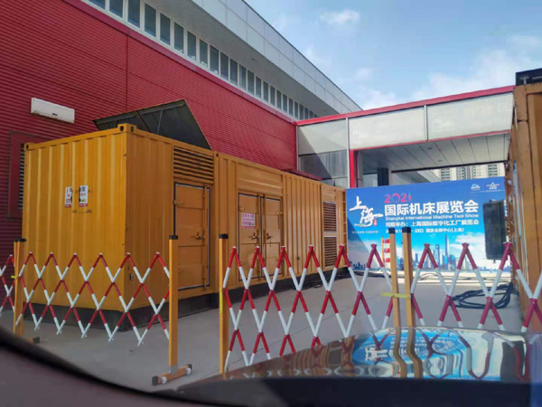 邹平发电车出租-发电机无电压或电压太低怎么办？